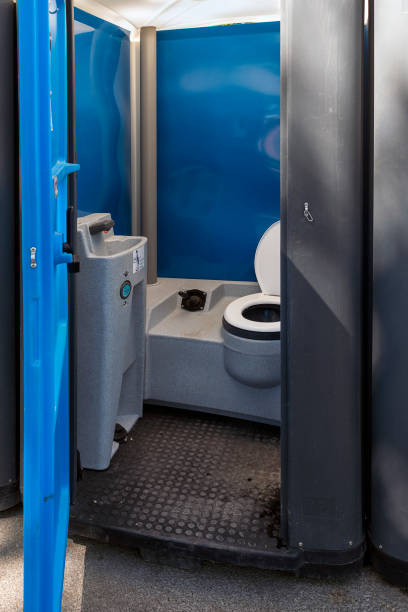 Best Porta potty rental near me  in Claremore, OK
