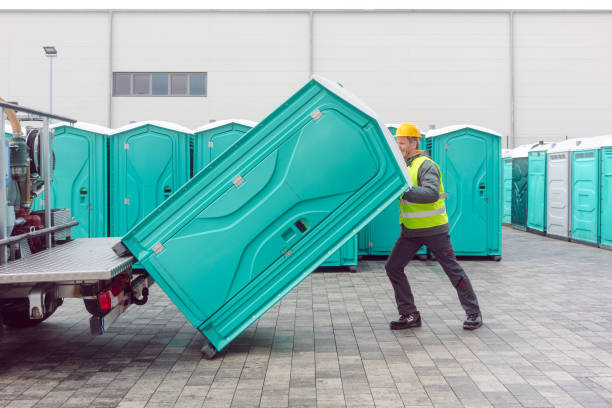 Best Luxury portable toilet rental  in Claremore, OK